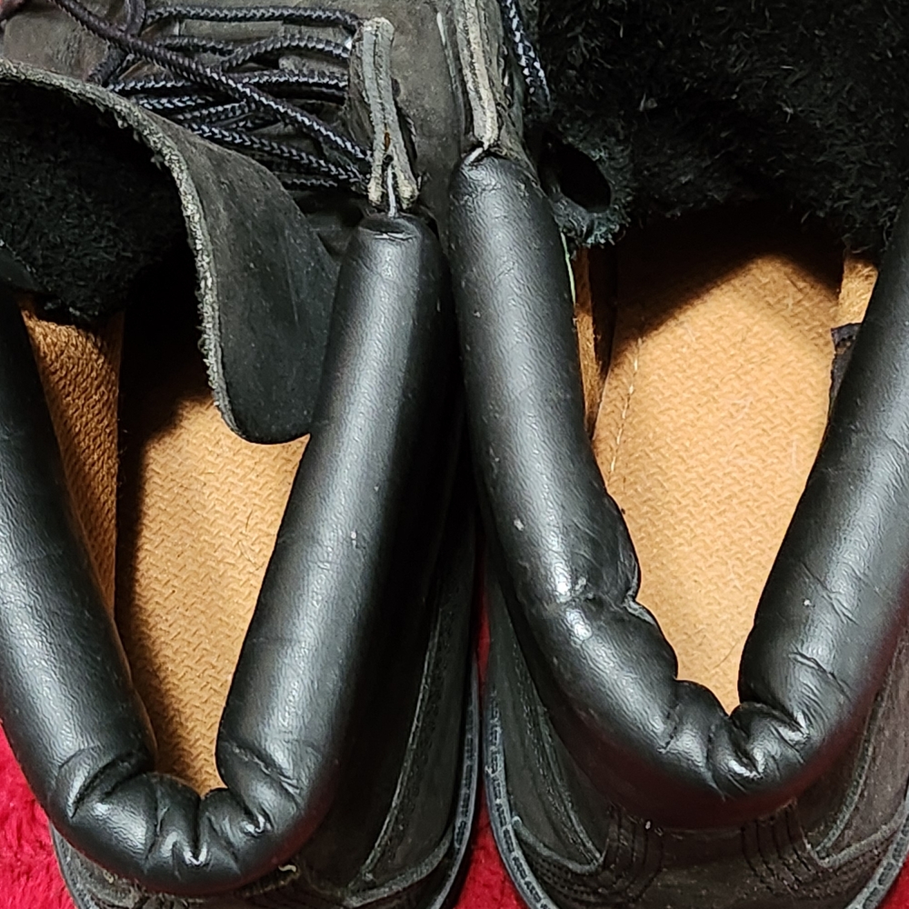 Timberland Men's Black Boots - Picture 8 of 14